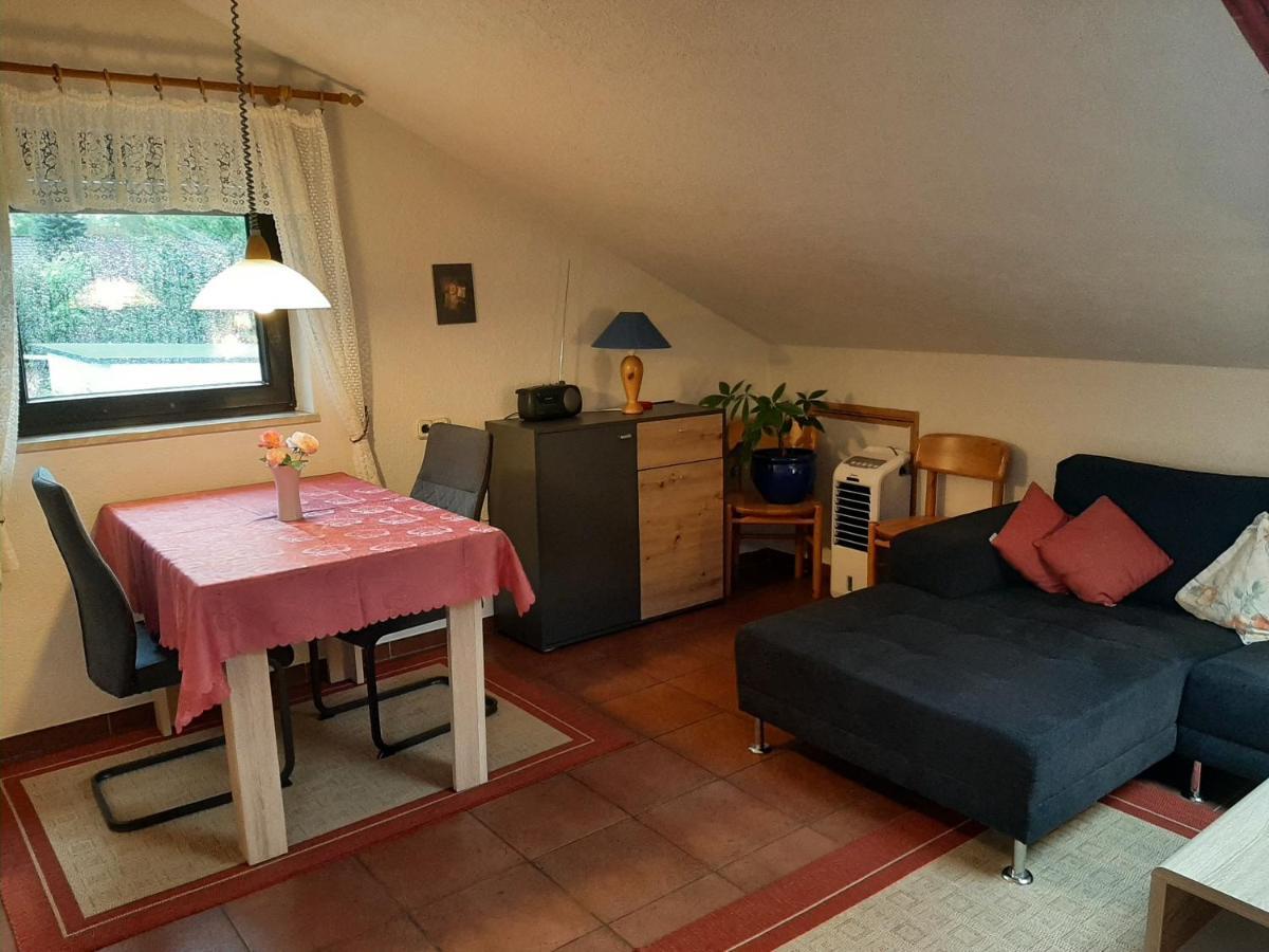 Ferienwohnung Evangeline Borsch Zell an der Mosel Dış mekan fotoğraf