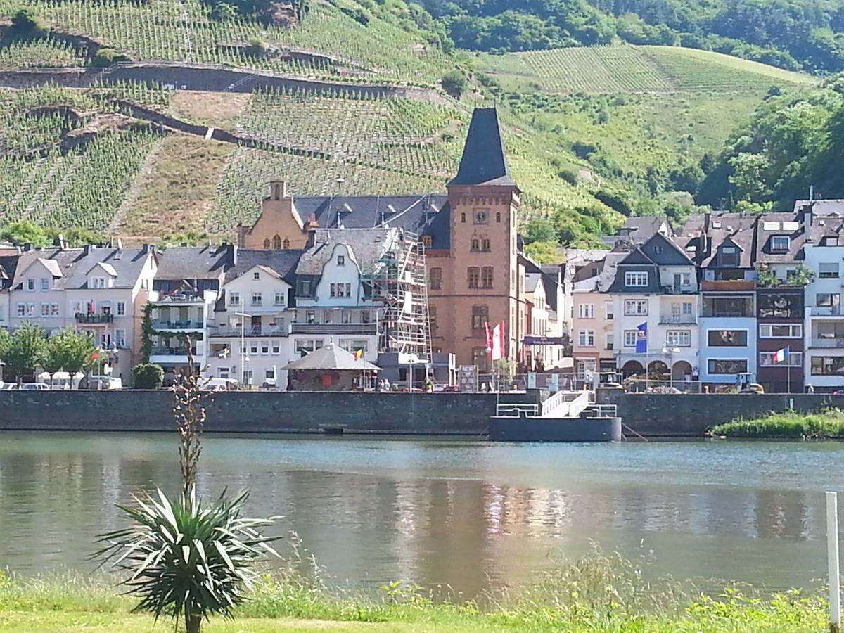 Ferienwohnung Evangeline Borsch Zell an der Mosel Dış mekan fotoğraf