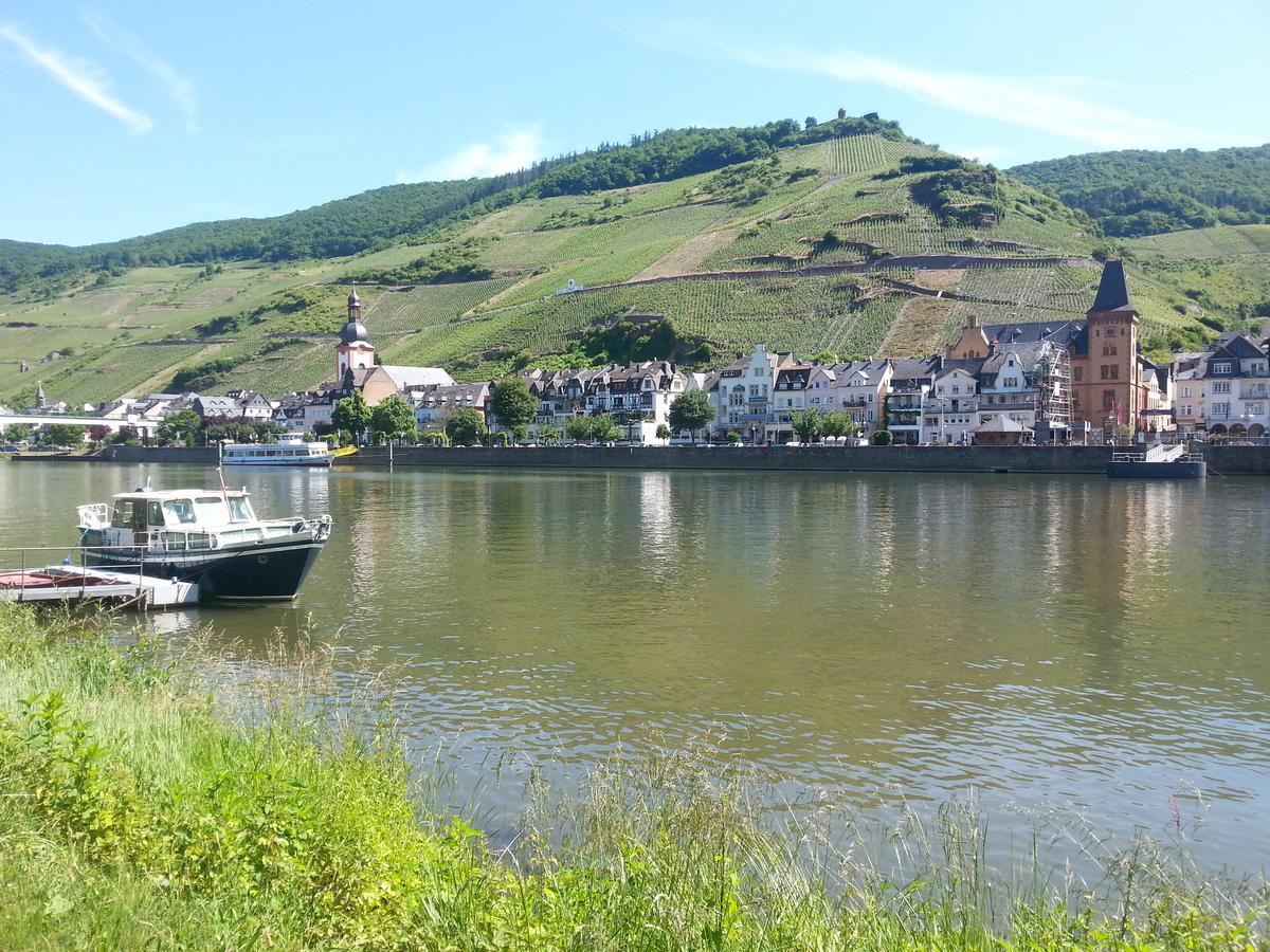 Ferienwohnung Evangeline Borsch Zell an der Mosel Dış mekan fotoğraf